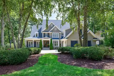 Magnificent Residence in a Golf Course Community