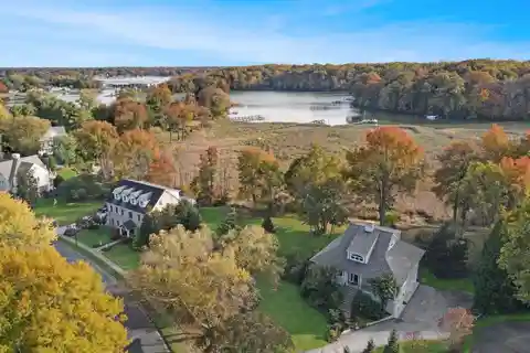 Stunning Custom Lerch Creek Beauty