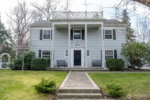 Stunning Colonial Home in a Garden Setting