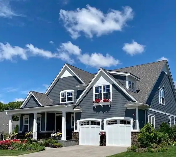 SPECTACULAR HOME IN ANETS WOODS