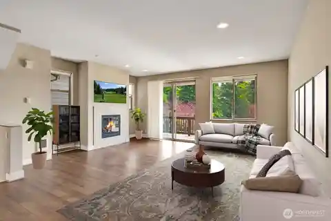 Elegant Boren Creek Townhome