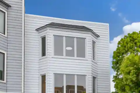 Lovely Townhouse with Panoramic City and Hill Views