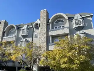 Fabulous Remodeled Westwood Townhome