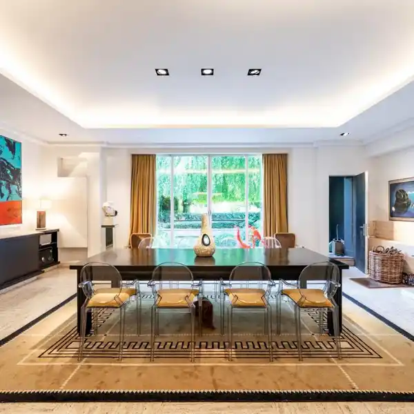 EXCEPTIONAL ART DECO PROPERTY