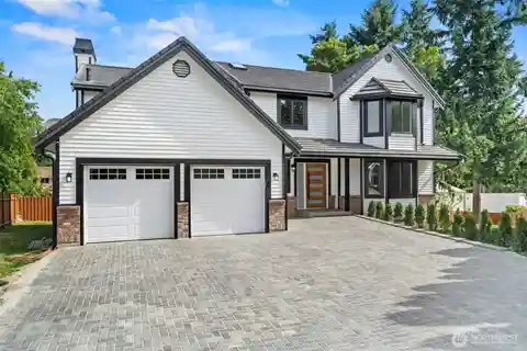 Fully Remodeled Beauty
