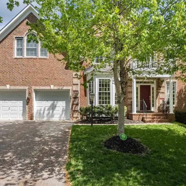 SPACIOUS RETREAT WITH WALKOUT BASEMENT