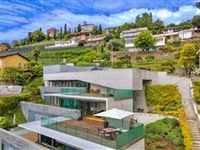 PEACEFUL HOME WITH AMAZING VIEWS