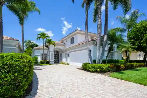 Modern Comfort Meets Effortless Living