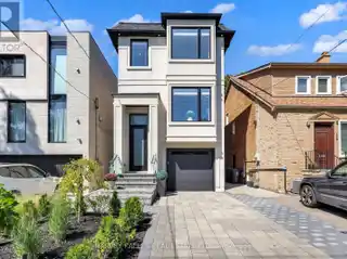 New Custom Home in Sherwood Park