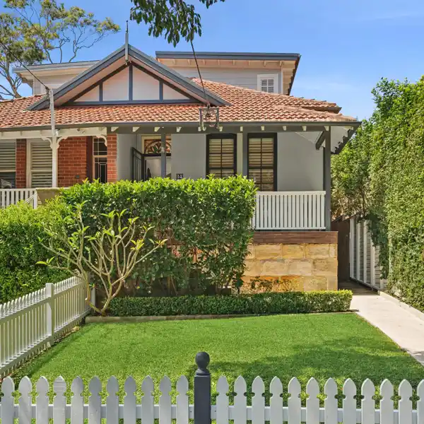 CLASSIC CHARACTER WITH REFINED CONTEMPORARY DESIGN