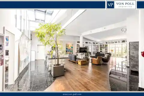 Above the Rooftops of Düsseldorf - Stylish Loft with a View