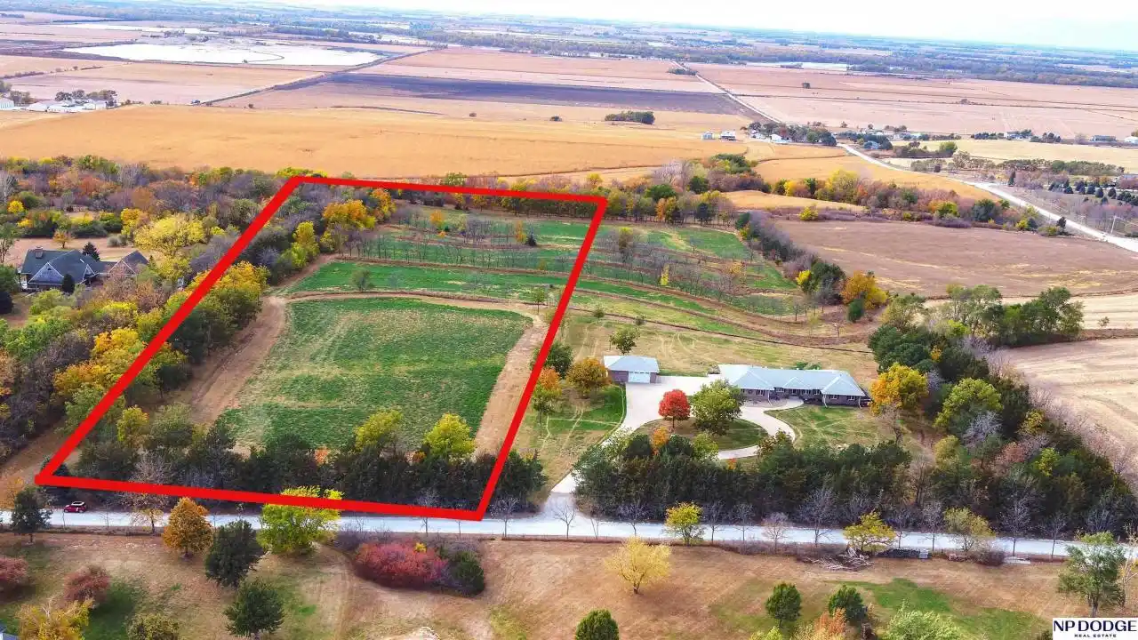 Ten Acres with Breathtaking Views
