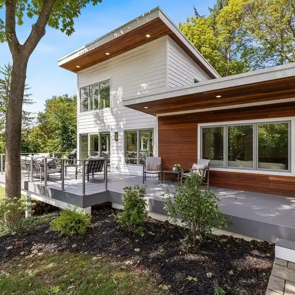 EXQUISITE MID-CENTURY MODERN CONTEMPORARY HOME