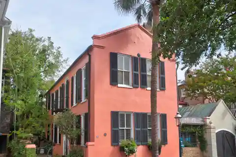Wonderful French Quarter Location