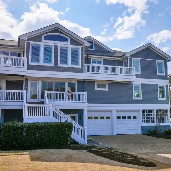 TOTALLY REMODELED HOME LOCATED ON THE SOUTH END OF FIGURE EIGHT ISLAND