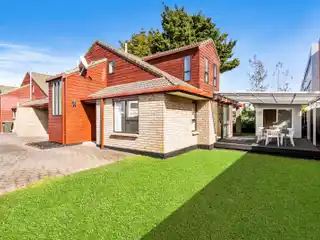 Fully Refurbished Family Home in the Heart of Epsom