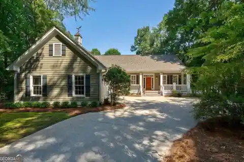 Lake Oconee Estate with Private Dock and Lift