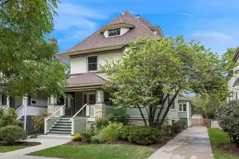 Stunning Prairie-Style Home with Panoramic Deck & Hot Tub