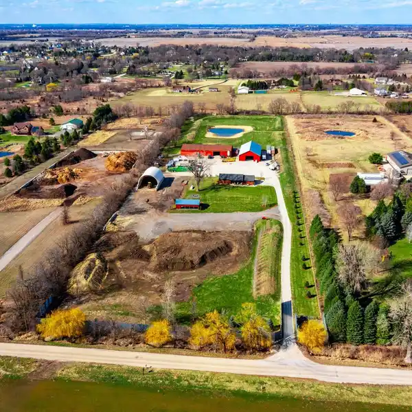 EXCEPTIONAL TEN-ACRE PROPERTY