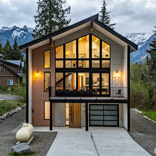 LUXURY MOUNTAIN RETREAT