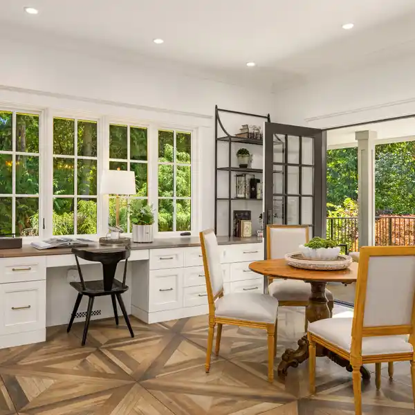 EXCEPTIONAL DERBY DOWNS RESIDENCE