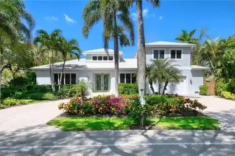 Timeless Coastal Retreat in the Heart of Olde Naples