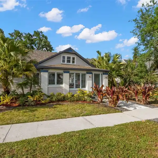 ARCHITECT-OWNED HOME IN HISTORIC OLD NORTHEAST