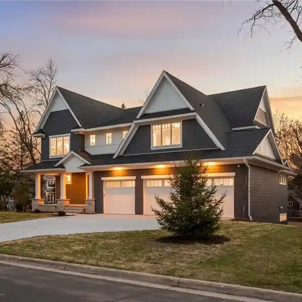 EXCEPTIONAL HOME IN THE HEART OF EDINA