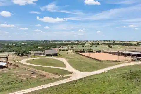 Incredible 31.46-Acre Horse Property