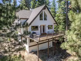 Light, Bright & Spacious Bavarian Style Home with Mountain Charm in Tahoma