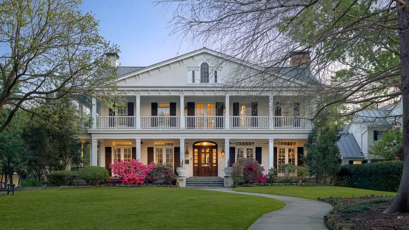 Stunning Custom Built Estate
