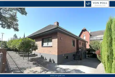Modern and Updated Bungalow Close to Downtown Bensheim!