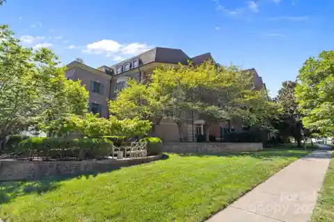 Incredible Luxury Unit in the Cherokee