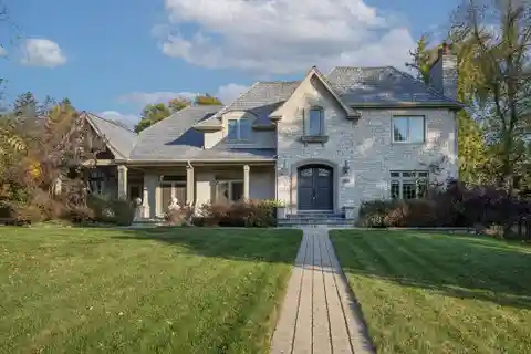 Sophisticated Comfort in a Private Glenview Retreat