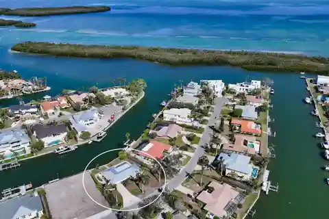 Build Your Dream Home in Emerald Harbor