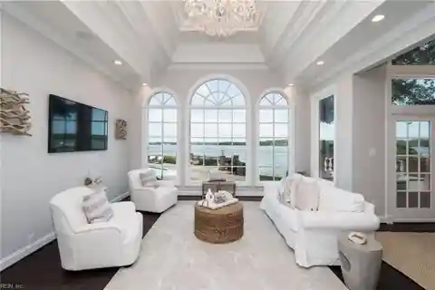 Exceptional Waterfront Estate