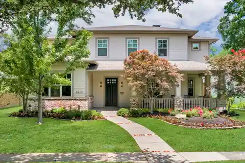 Beautifully Appointed Home with a Well-thought-out Plan