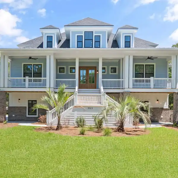 LUXURY COASTAL LIVING IN SEASCAPE AT HOLDEN PLANTATION