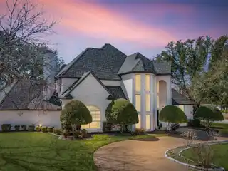 Gorgeous Updated Home in Prestwick Park