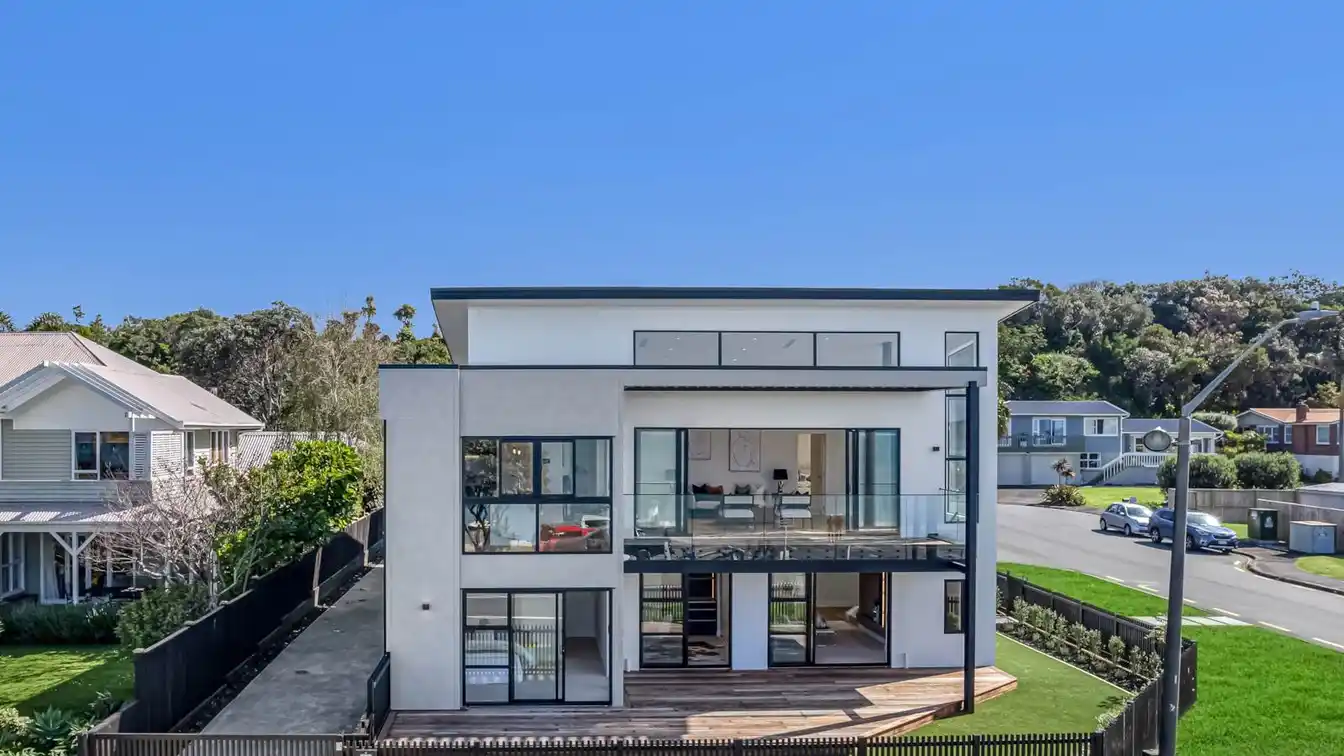 An Extraordinary Waterfront Residence