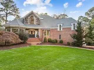 The Pinnacle of Waterfront Living
