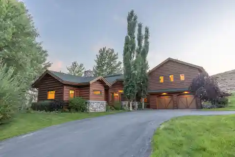 Beautiful Indian Creek Home