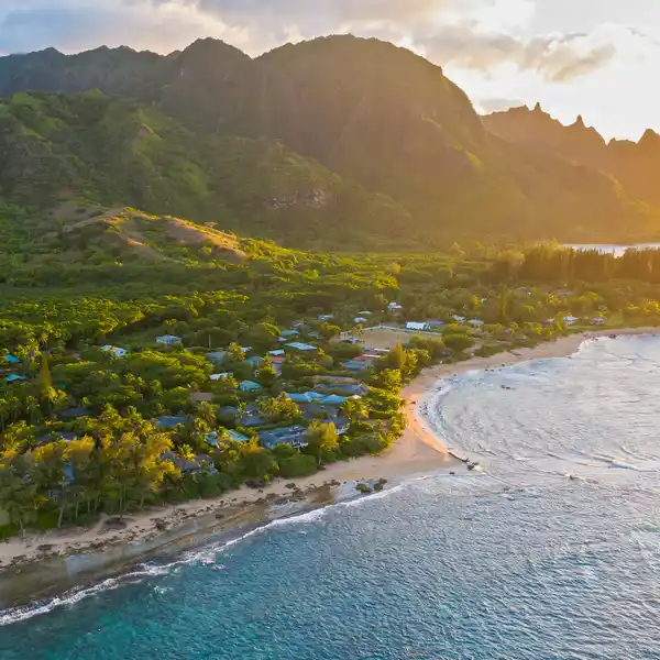 BEAUTIFULLY UPGRADED HOME STEPS TO BEACHES