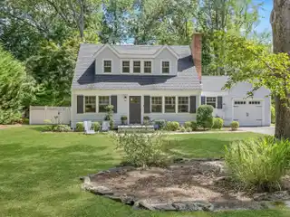 Pristine Cape on a Quiet Street