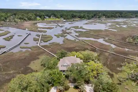 Marshfront Oasis with Deepwater Dock
