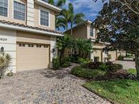 IMMACULATE FIRST FLOOR COACH HOME FOR RENT