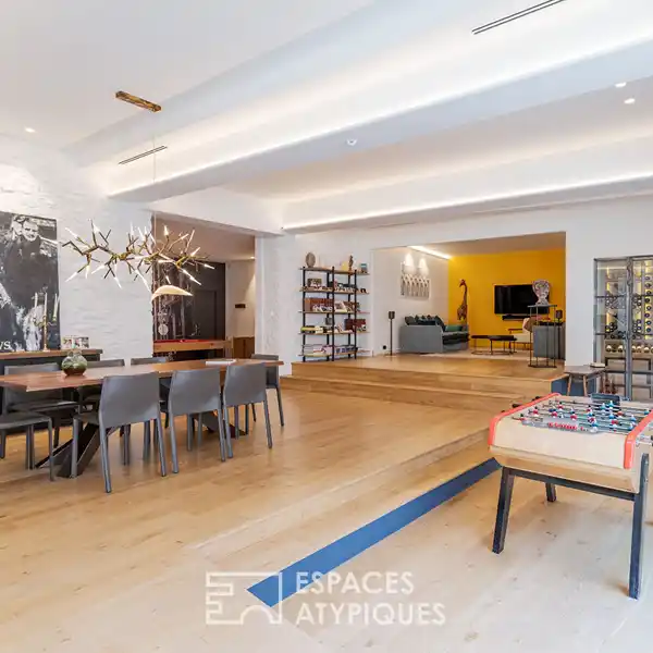 MAGNIFICENT COMPLETELY RENOVATED LOFT