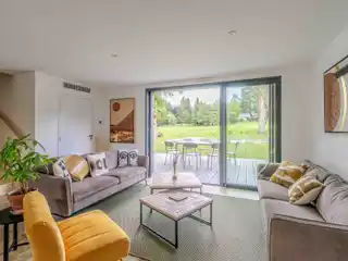 Magnificent House in a Calm Environment