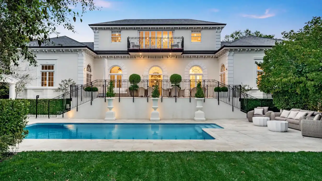 Iconic Georgian Residence