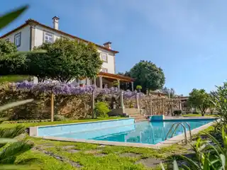 Beautifully Renovated Country House